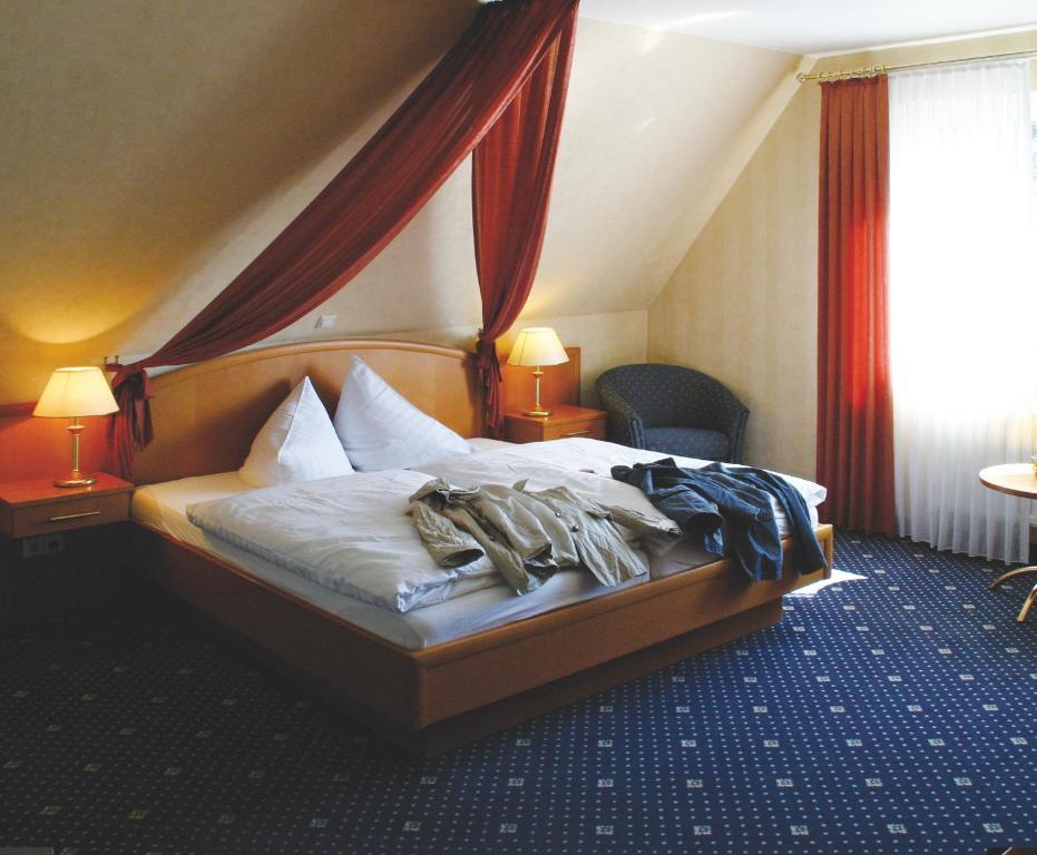 Zur Linde Hotel Heede Phòng bức ảnh